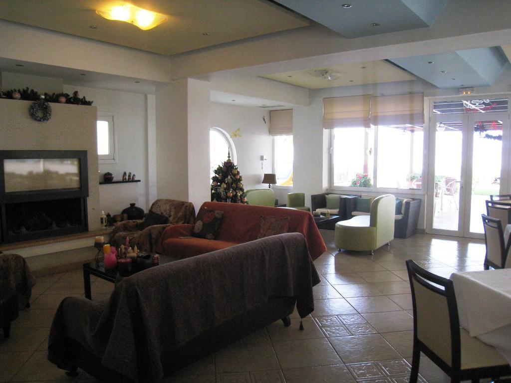 Alma Hotel Камена Вурла Екстериор снимка